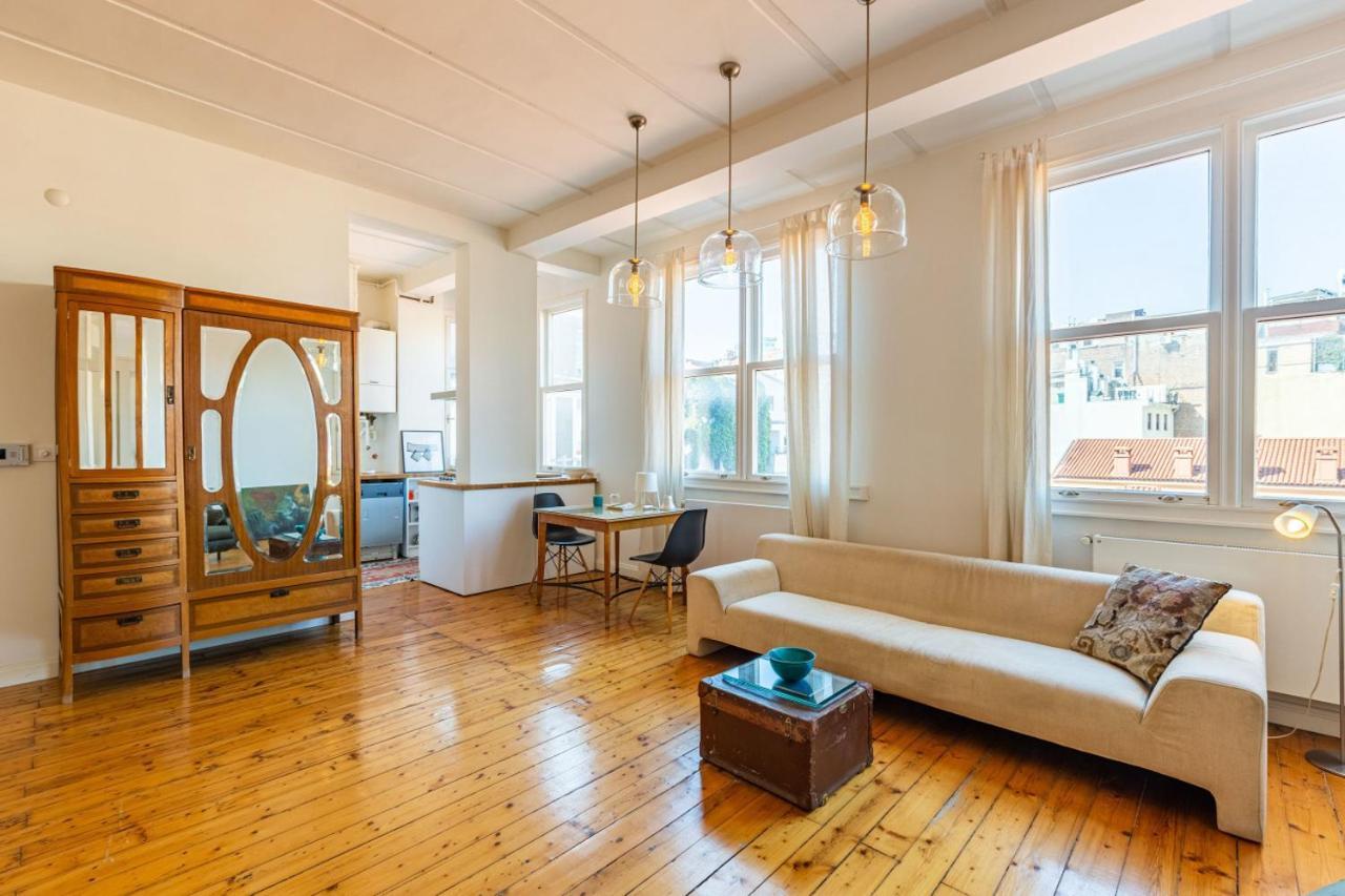 Eclectic Home Near Galata Tower In Beyoglu Istanbul Exterior photo